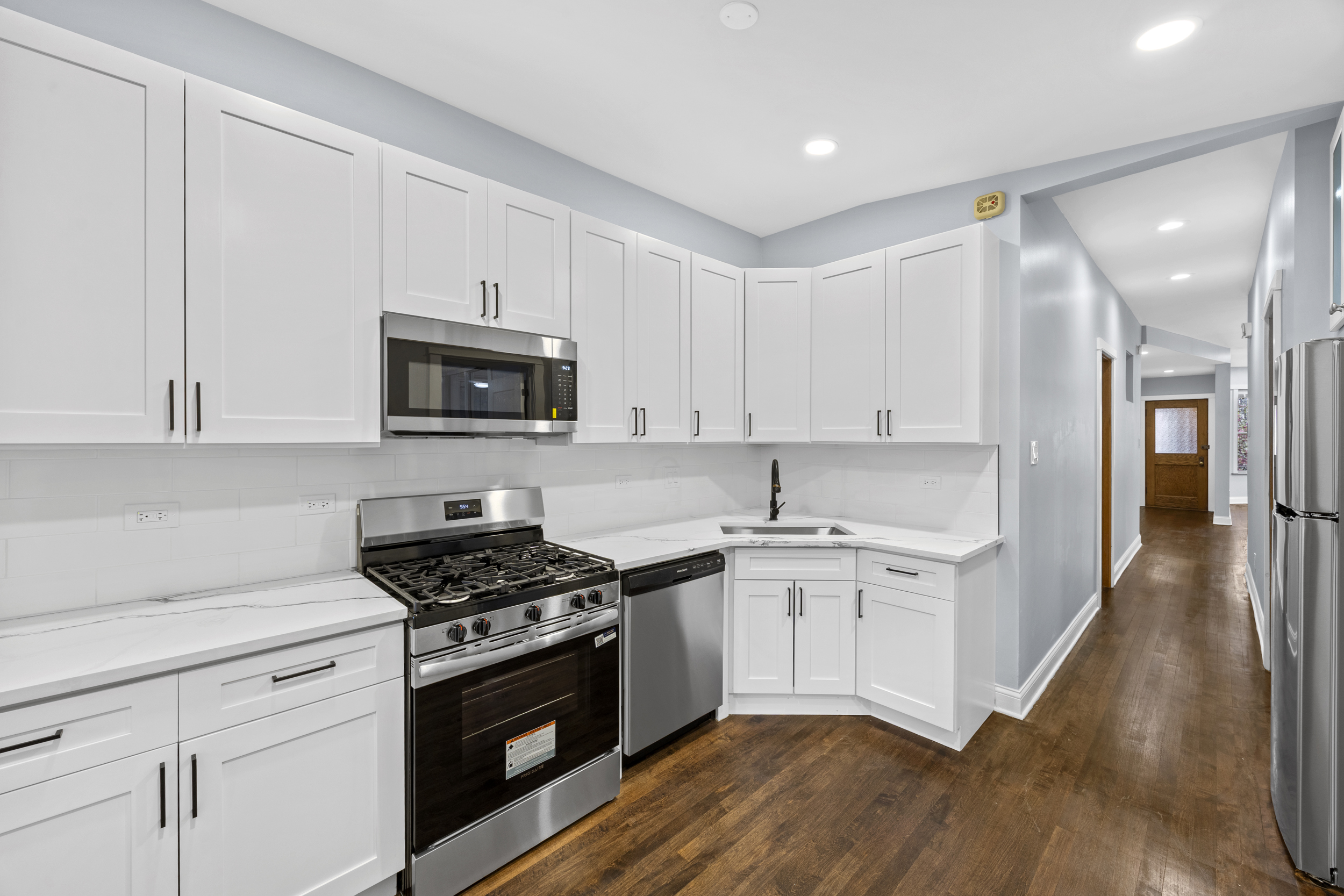 915 West Newport Avenue - 1